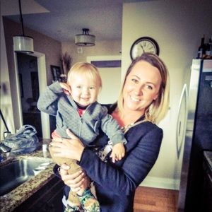 Meet your Posher, Elizabeth